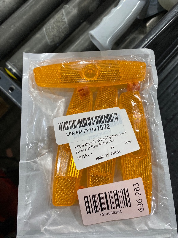 Photo 1 of 4 PCS Bicycle Wheel Spoke Reflectors Accessories, Bike Front and Rear Reflectors Mountain Bike Safety Warning Reflectors for Night Cycling, Handlebar, Seatpost Bike Front and Rear Reflectors