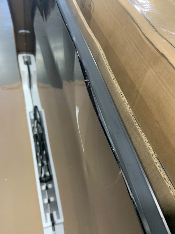 Photo 1 of Samsung 65-Inch Class Crystal UHD 4K DU7200 Series HDR Smart TV w/Object Tracking Sound Lite, PurColor, Motion Xcelerator, Mega Contrast, Q-Symphony (UN65DU7200, 2024 Model) *PARTS ONLY*