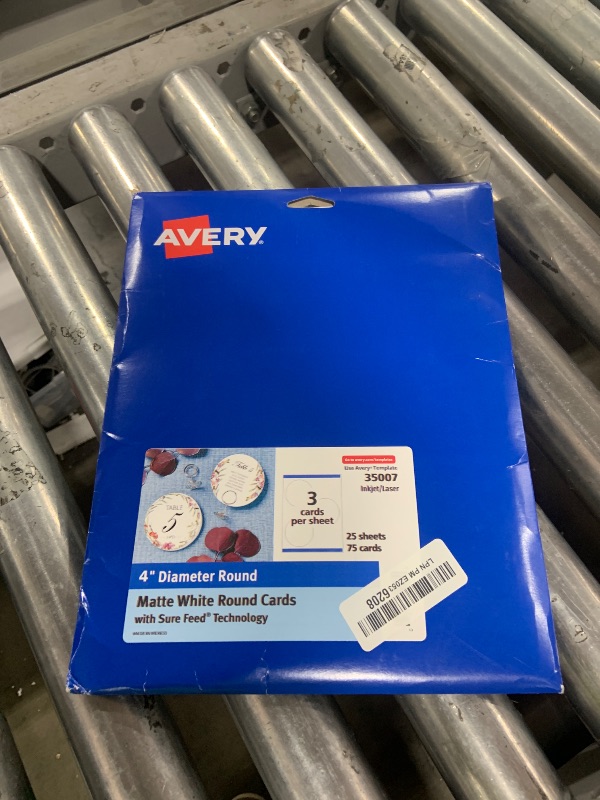 Photo 1 of Avery Round Cards, Sure Feed Technology, 4" Diameter, Matte White, 75 Total, Print-to-the-Edge, Laser/Inkjet Printable (35007)