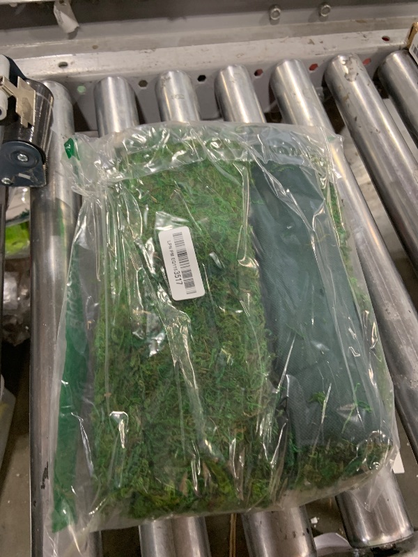 Photo 1 of FAICOIA Moss Table Runner Dried Moss Roll for Crafts Fairy Gardens Wedding Woodland Decor 12" x 71" Preserved Green Moss Mat for Table Decoration Carpet Grass Wall 30x180cm