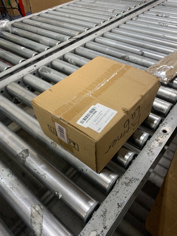 Photo 1 of GELTTULU Lab Vibrator 8"x6" Oscillator Square Shaker Plaster Vibrator Plate Dental Equipment Machine for Mixing 110V 120W