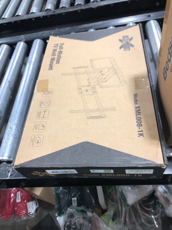Photo 1 of USX Mount Full Motion TV Wall Mount for Most 42-86 inch Flat Screen/LED/4K, TV Mount Bracket Dual Swivel Articulating Tilt 6 Arms, Max 16" Wood Studs, VESA 600x400mm, Holds up to 132lbs