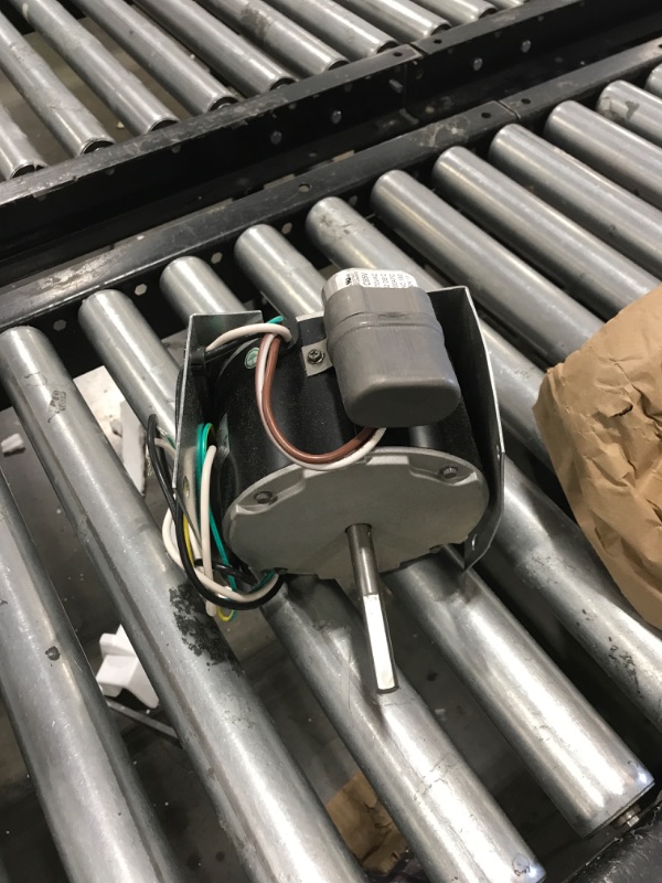 Photo 1 of Manitowoc Equipment Works 7629413 FAN MOTOR MAGNETEK 208-230V

