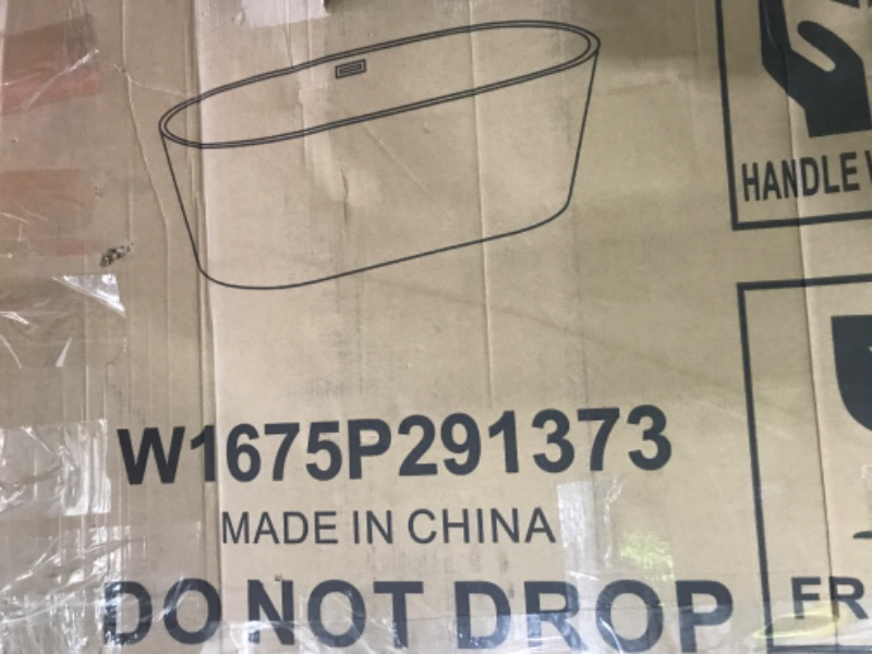 Photo 1 of bathtub unknown brand/size 