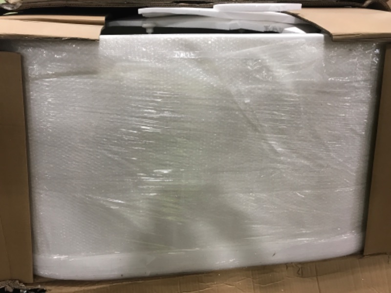 Photo 1 of bathtub unknown brand/size 
