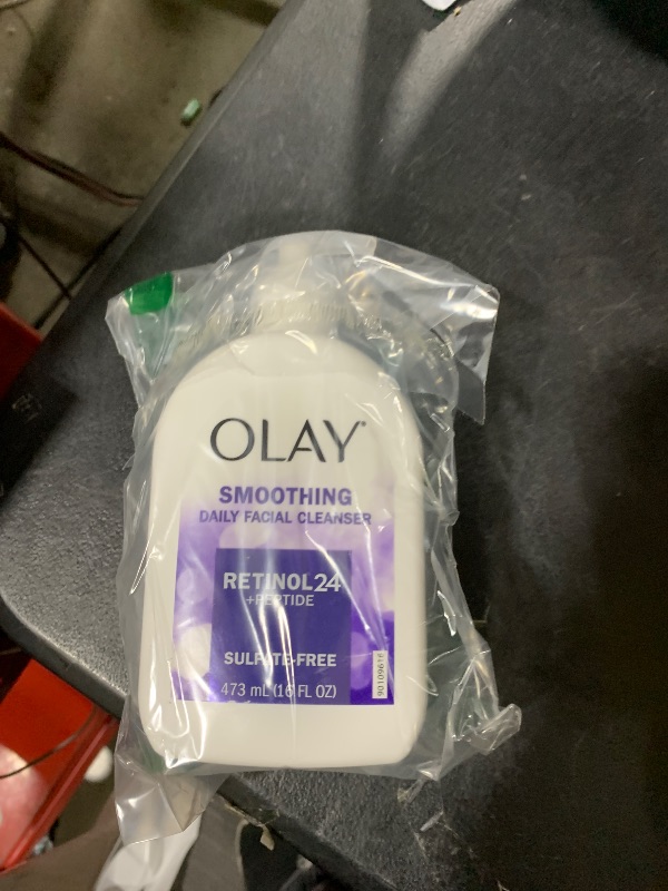 Photo 1 of Olay Face Wash, Daily Facial Cleanser with Retinol, Peptides & Glycerin - Smoothing, Noursihes Skin Surface, Hydrates while Cleansing - Sulfate-Free, Paraben-Free, 16 Oz