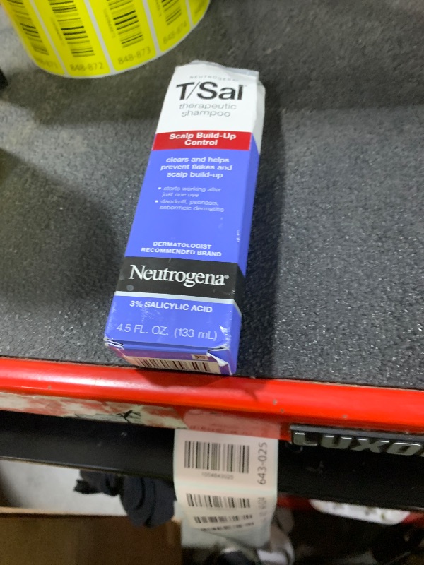 Photo 1 of Neutrogena T/Sal Therapeutic Dandruff Shampoo, Scalp Build-Up Control, 3% Salicylic Acid, Scalp Psoriasis Treatment, Seborrheic Dermatitis Shampoo, Clears & Controls Flakes, Fragrance Free, 4.5 fl oz