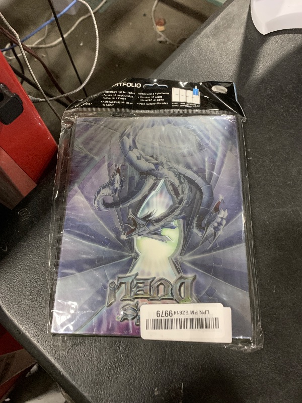 Photo 1 of Ultra-Pro: 4-Pocket Portfolio - Let's Duel Monte Diamond Dragon (10 pages) Magic The Gathering Yugioh Pokemon Vanguard Binders