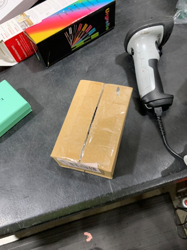 Photo 1 of Mig Welding  accessory 0.035" kit for Lincoln Magnum 100L or Tweco Mini/#1 Mig gun: 20pcs Contact Tips 11-35 0.035" + 2pcs gas nozzles 21-50 1/2" + 2pcs gas diffusers 35-50