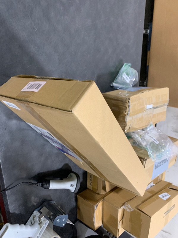 Photo 1 of 6pcs House Paint Roller Kit, PinStone 9 inch Extendable Roller Frame with 5 Microfiber Replacement Covers, Adjustable Painting Roller (18" - 36"), Home Painting Supplies for Painting Walls & Ceilings