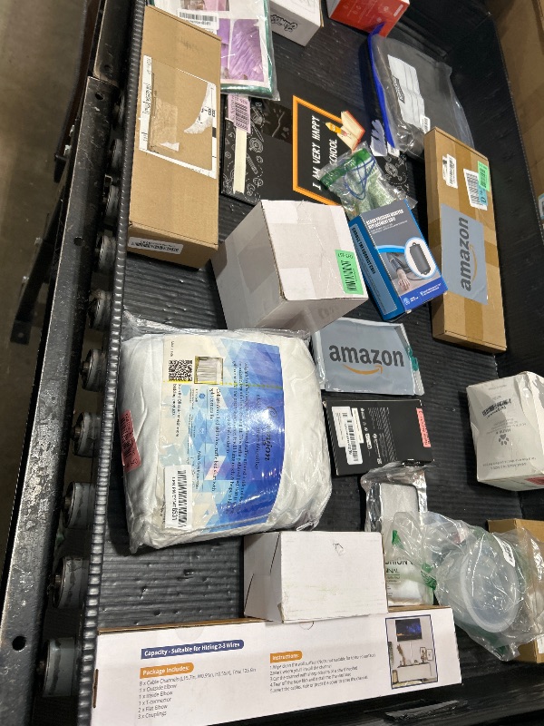 Photo 1 of Nellis Variety Box: Small 
