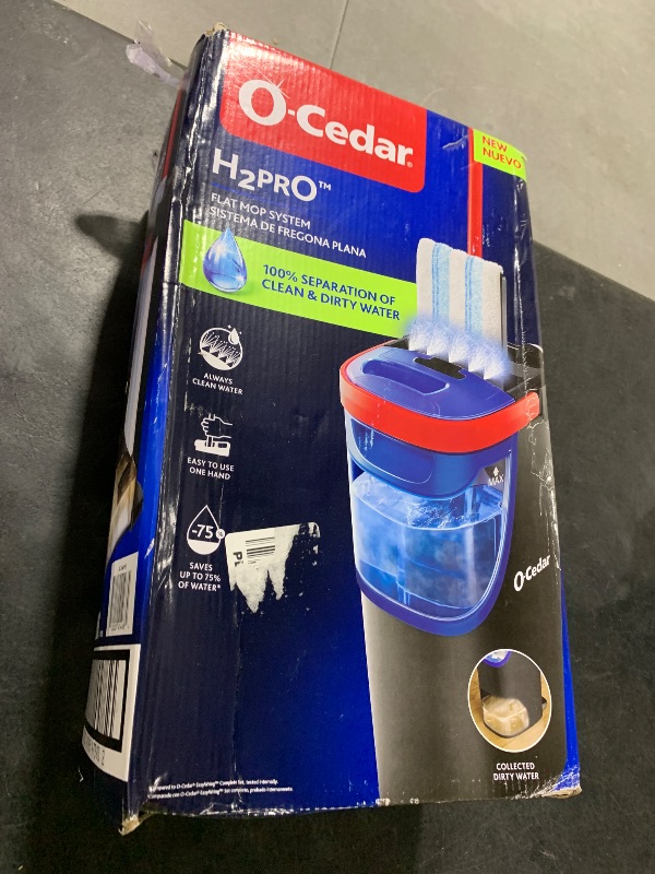 Photo 1 of O-Cedar MicroTwist MAX Microfiber Mop with 2 MicroTwist MAX Refills and Citrus Floor Cleaning PACS (Variety Pack)