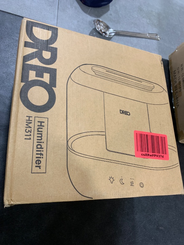 Photo 1 of Dreo Humidifiers for Bedroom, 4L Top Fill for Large Room, 36H Runtime, 28 dB Quiet Supersized Cool Mist Air Humidifier for Baby Nursery, Plants, Indoor, Night Light, Easy to Clean & Fill