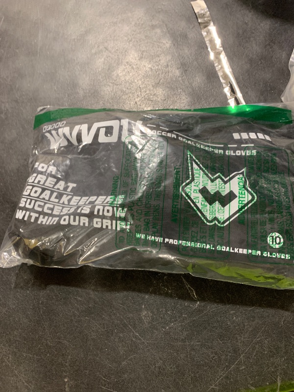 Photo 1 of WVVOU Professional Goalkeeper Gloves for Adults and Youth Soccer Goalie Gloves Breathable Soccer Gloves High Performance Guantes De Portero with 4+3mm Sticky Super Grip Latex Palm