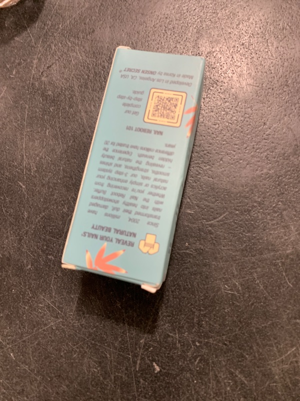 Photo 1 of Onsen Secret Professional Nail Buffer Block | 4-Way Buffing for Natural Shine & Healthy Natural Nails - Includes 2 Extra Shine Pads, Salon-Quality, Post-Gel & Acrylic Recovery | 1 Pack