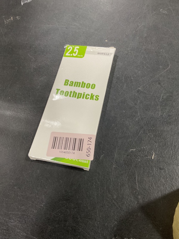 Photo 1 of 600 Count Bamboo Toothpicks for Teeth Cleaning, Appetizer, Olive, Barbecue, Fruit, Double-Points Wooden Toothpick.