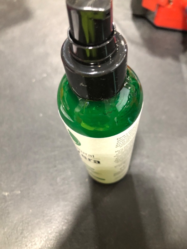 Photo 1 of Earth's Daughter Organic Aloe Vera Gel from 100% Pure and Natural Cold Pressed Aloe - Great for Face - Hair - Acne - Sunburn - Bug Bites - Rashes - Eczema - 8 Oz.