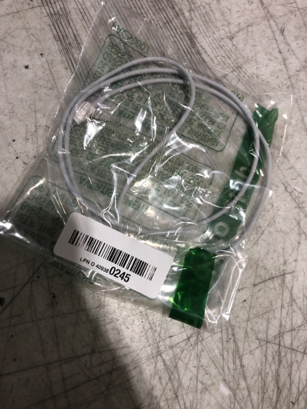 Photo 1 of (Apple MFi Certified) iPhone AUX Cord,Lightning to 1/8 Inch Audio Cable,3.3ft, Headphone Jack Adapter Male Aux Stereo Audio Cable Compatible for iPhone 14/13/12/11/XR/X/8/7 (White)