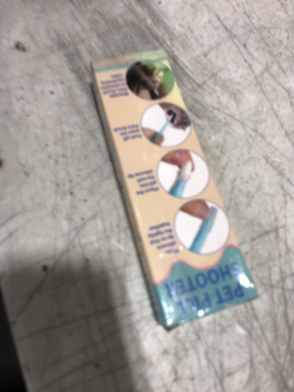 Photo 1 of 1TO3GO Pet Medicine Feeder Cat Pill Shooter Pet Piller Gun Dispenser Tool Pill Popper for Cats and Dogs (Blue)
