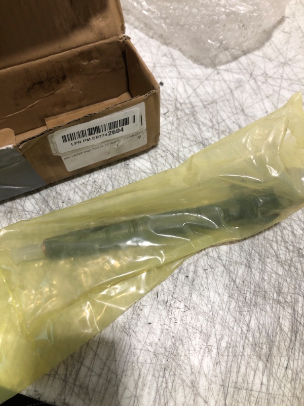 Photo 1 of VANPERT 0445117021 Fuel Injector Compatible with Audi Q7 A4 A5 A6 A7 A8 for Porsche Cayenne Panamera for VW Touareg 3.0 TDI 4.2 TDI Replace 059130277CD 0445117022 059130277EJ