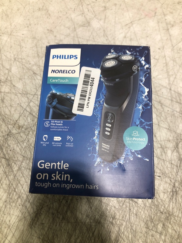 Photo 1 of Philips Norelco Shaver 3600 Series, Wet and Dry Electric Shaver, P-Cap, Travel Pouch, Ash Gold, Model S3242/90