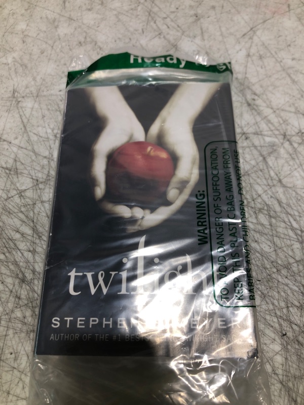 Photo 1 of (Twilight) By Stephenie Meyer (Author) Paperback on (Apr , 2007)