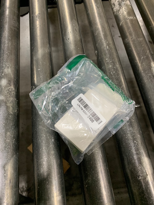 Photo 1 of 10 pcs 26 Bit Proximity Clamshell Weigand Prox Swipe Cards Compatable with ISOProx 1386 1326 H10301 Format Readers and Systems. for Commercial Access System
