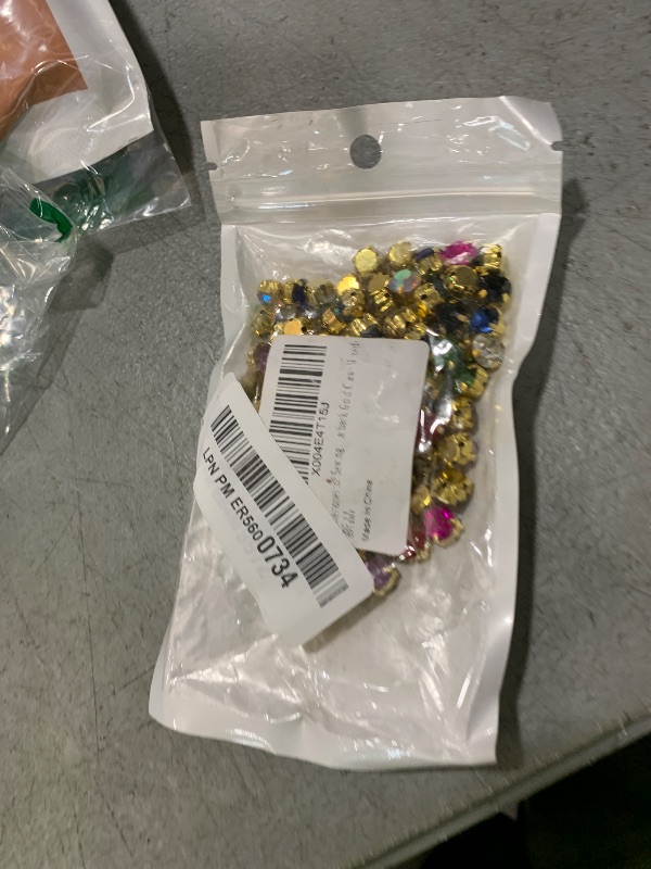 Photo 1 of Gold Claw Flatback Rhinestones - 100 Pcs 8MM Crystal, Mixed Colors for Sewing & Crafting, Ideal for Clothing Decoration