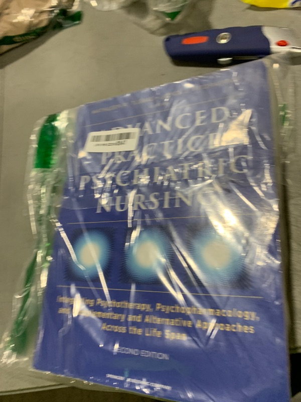 Photo 1 of Advanced Practice Psychiatric Nursing, Second Edition: Integrating Psychotherapy, Psychopharmacology, and Complementary and Alternative Approaches Across the Life Span