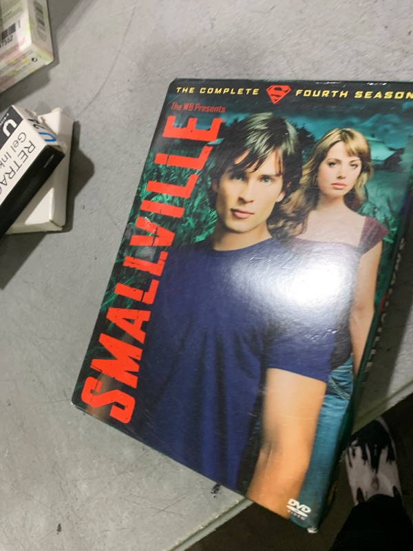 Photo 1 of Smallville: The Complete 4th Season