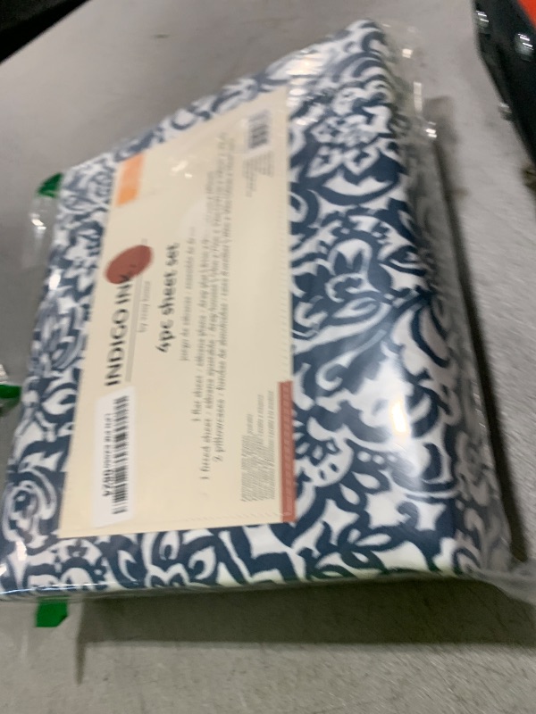 Photo 1 of Indigo Ink - Full Size Sheet Set, 4-Piece Boho Floral Damask Patterned Bedding, Soft & Wrinkle Resistant (Tufted Medallion Collection, Navy Blue)