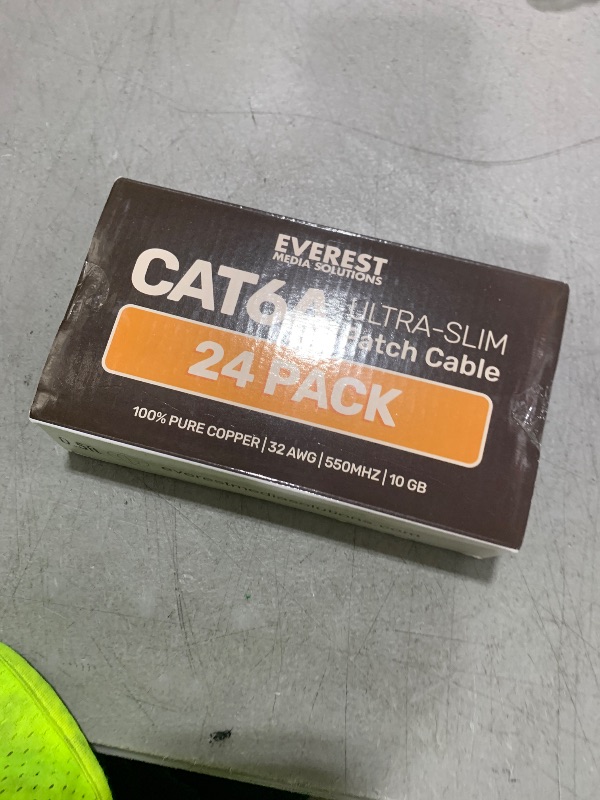 Photo 1 of Everest Ultra Slim Cat6a Ethernet Patch Cables 0.5ft (24-Pack) Green - 6 Inch 10GB Cat 6a Patch Cable - Bendable, Flexible & Thin Ethernet Cable - 32AWG 550MHZ Cat6a Cables - 100% Copper Wires