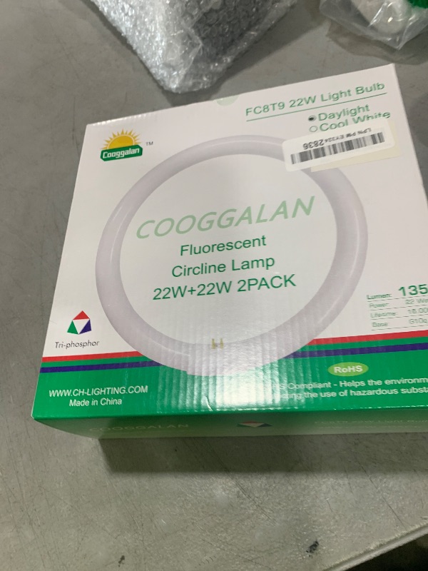 Photo 1 of COOGGALAN 8 inch T9 22 Watts Round Light Bulbs FC8T9/DX Circular Fluorescent Light Bulb, FC8T9/DL 22W Circline Bulb, Daylight 6400K, G10q 4 Pin Prong Base, 2 Pack
