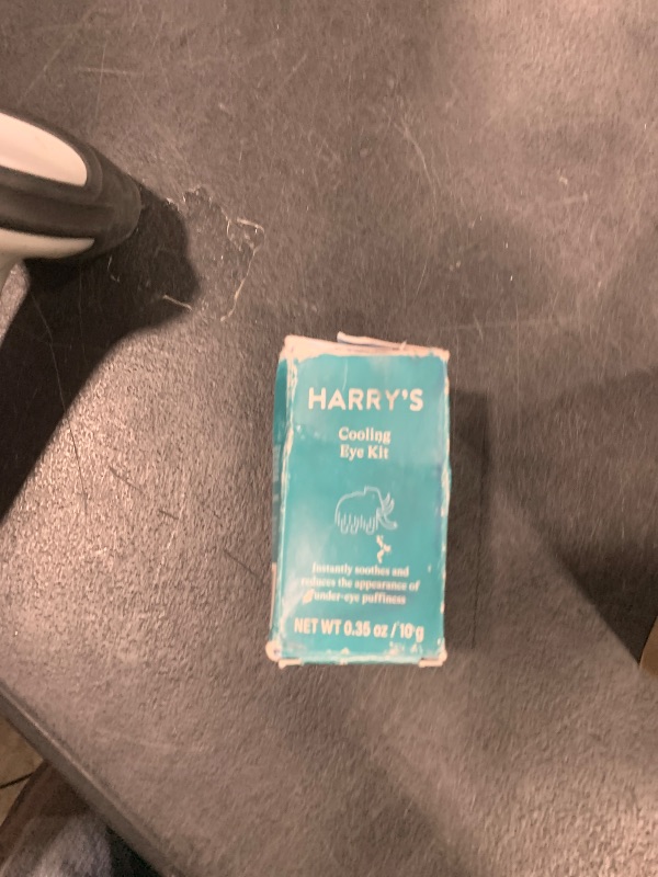 Photo 1 of Harry's Cooling Eye Kit for Men - Gua Sha Depuffing Facial Massage Tool and Cooling Eye Stick