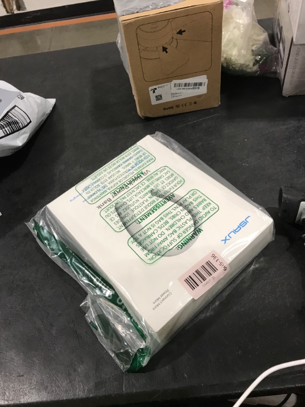 Photo 1 of JSAUX Battery Pack for Meta Quest 3S/3/2, 10000mAh PD Fast Charger Battery Pack (Extra 4-6 H Playtime), VR Extend Power Accessories, Compatible with Oculus Quest 3, Meta Quest 2, Meta Quest 3S, etc.