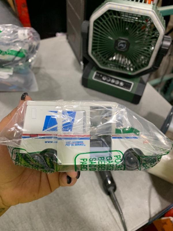 Photo 1 of United States Postal Mail Truck USPS 1987 Grumman LLV 1:36 Scale Die Cast Metal 5 Inch Model Toy Truck