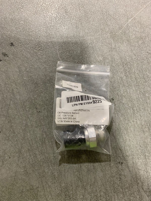 Photo 1 of 12673134 Oil Pressure Sensor Compatible with Chevy Silverado Tahoe Suburban Camaro GMC Yukon Sierra Ca-dillac Escalade Hummer H3 Engine Oil Pressure Switch & Sender Unit PS690 with 3Pins