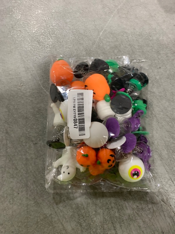 Photo 1 of QINGQIU 24 PCS Halloween Jumping Popper Toys Spring Launchers for Kids Boys Girls Halloween Party Favors Halloween Treat Bags Gifts Halloween Games
