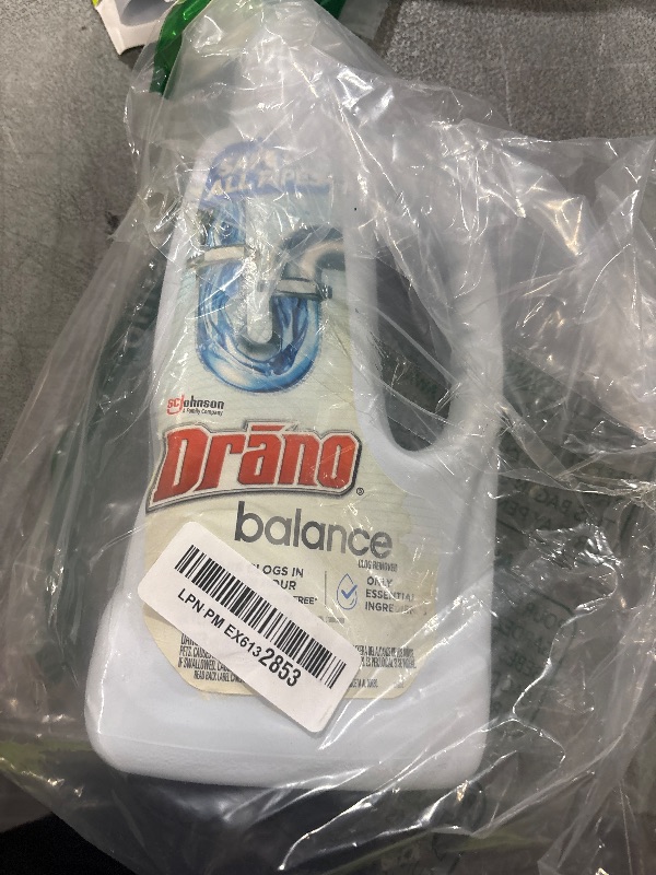 Photo 1 of Drano Balance Drain Clog Remover and Cleaner, Non-Corrosive Formula, Safe on All Pipes and Septic Tanks, Formulated Using Only Essential Ingredients, 32 Fl Oz