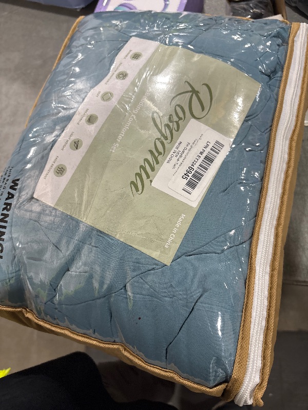 Photo 1 of ROSGONIA Dusty Blue Twin/Twin XL Comforter Set for Boys Girls, 1 Blue Comforter & 1 Pillowcase, Lightweight Kids Comforter All Season Dorm Bedding