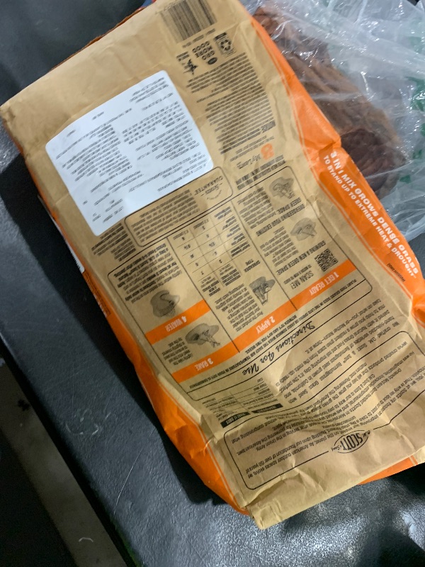 Photo 1 of O.M. Scott and Sons Bermudagrass Grass Seed, Fertilizer and Soil Improver, Drought Tolerant Once Established, Covers Up to 2,000 sq. ft., 5 lbs., 1-Pack