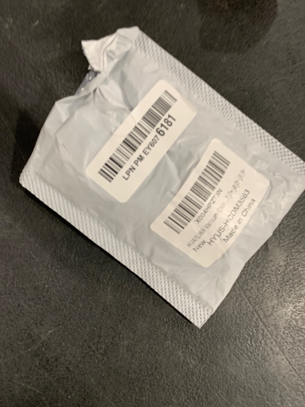 Photo 1 of HUAYUWA Vacuum Charging Contacts Repair Kit Compatible with Roomba 500 600 700 800 900 Series e5 e6 i1 i2 i3 i3+ i4 i4+ i5 i5+ i6 i6+ i7 i7+ i8 i8+ j5 j5+j7 j7+ j8 j8+ j9 j9+