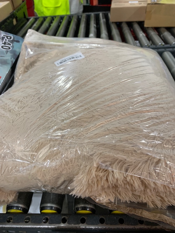 Photo 1 of OLANLY Beige Round Rugs for Bedroom - Machine Washable, 6 ft Circle Area Rugs for Living Room, Soft and Fluffy Shaggy Carpet for Teen Girls and Boys, Nursery Rooms, Dorms, Home Decor Aesthetic