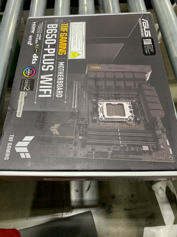 Photo 1 of ASUS TUF GAMING B650-PLUS WIFI AMD B650 AM5 Ryzen™ Desktop 9000 8000 and 7000 ATX motherboard, 14 power stages, PCIe® 5.0 M.2 , DDR5 memory, WiFi 6 and 2.5 Gb Ethernet, USB4® support Aura Sync
