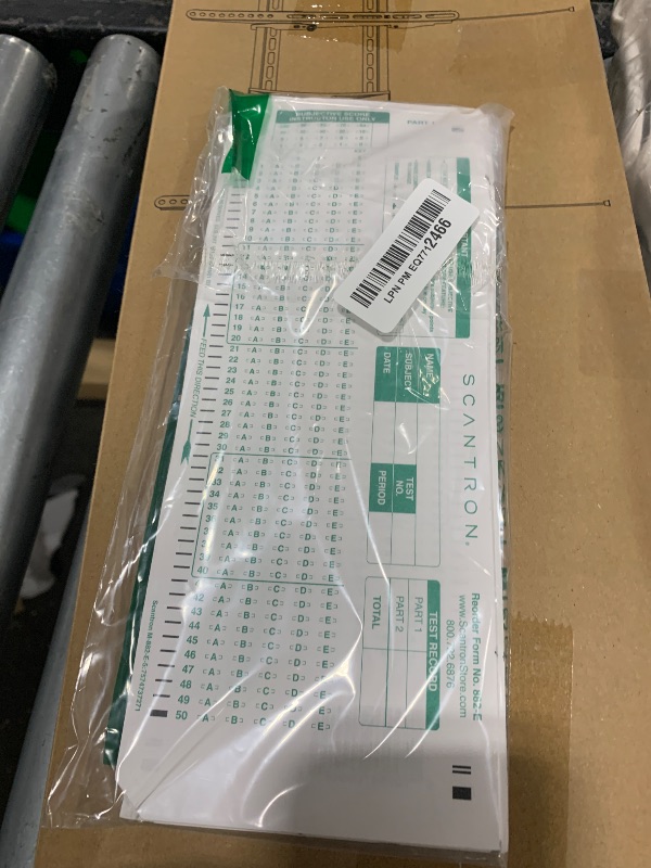 Photo 1 of Official Scantron Brand 882-E Answer Sheet. (25 Pack)