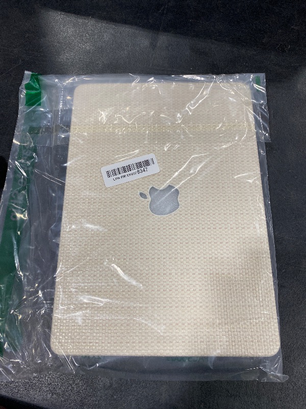 Photo 1 of Seorsok Compatible with MacBook Air 13.6 inch Case 2022-2024 2025 A3240 M4 A2681 M2 A3113 M3 Touch ID,Elegant Leather Plastic Hard Case with Transparent Keyboard Cover,Beige Woven