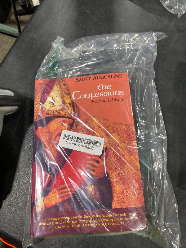 Photo 1 of The Confessions: Study edition, (The Works of Saint Augustine: A Translation for the 21st Century) 2nd edition (Works of Saint Augustine: A Translation for the 21st Century, 1)