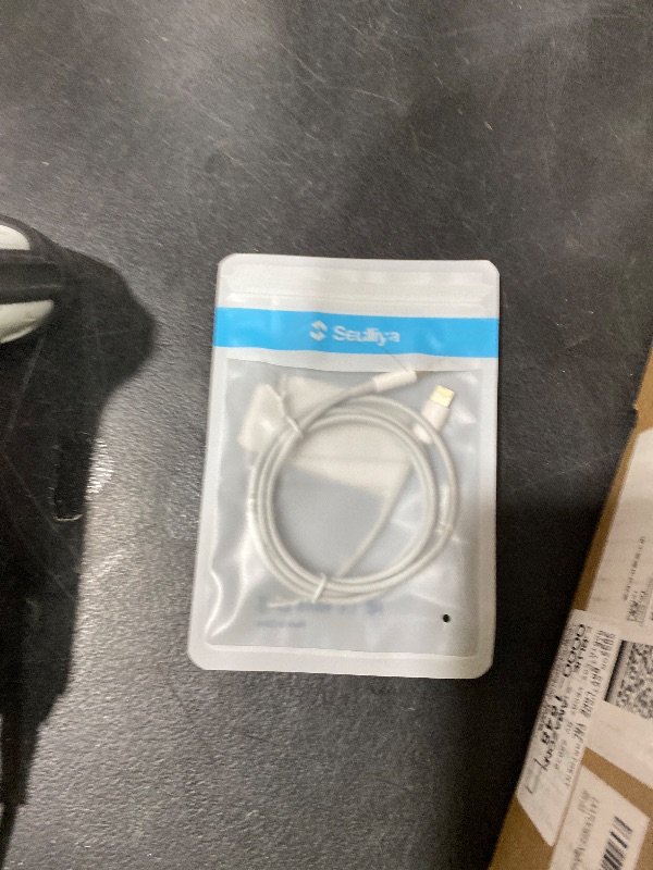 Photo 1 of (Apple MFi Certified) iPhone AUX Cord,Lightning to 1/8 Inch Audio Cable,3.3ft, Headphone Jack Adapter Male Aux Stereo Audio Cable Compatible for iPhone 14/13/12/11/XR/X/8/7 (White)