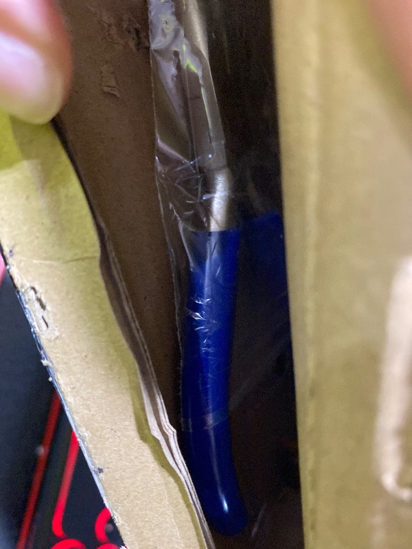 Photo 1 of TWEEZERS 