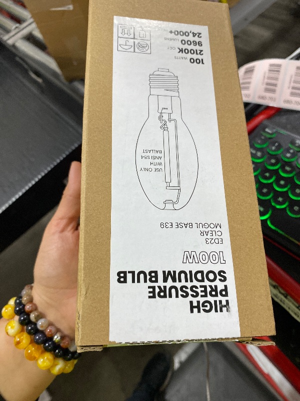 Photo 1 of GRUOTVSZAK LU100/MOG 100 Watt High Pressure Sodium Light Bulb, Mogul Base (E39), ANSI Code S54, 9600 Lumen, 24000 Life Hours, ED23 Clear Bulb, 2100K
